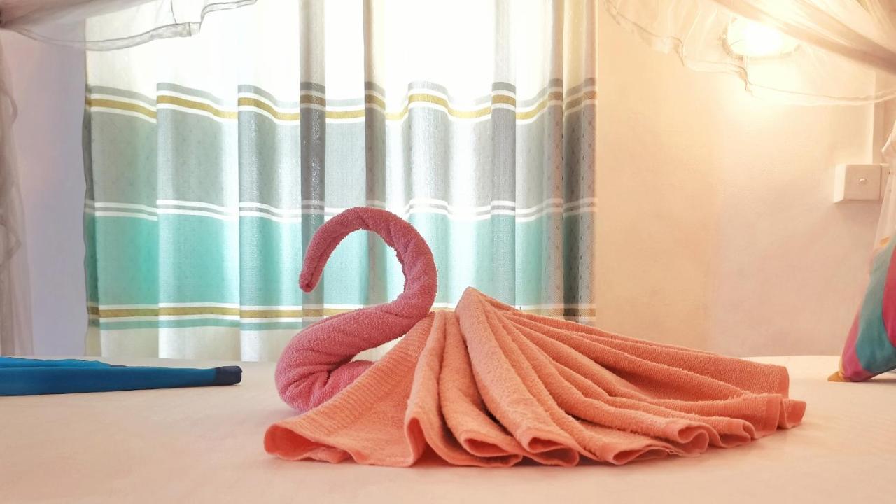 Boho Garden Guest House Mirissa Bagian luar foto