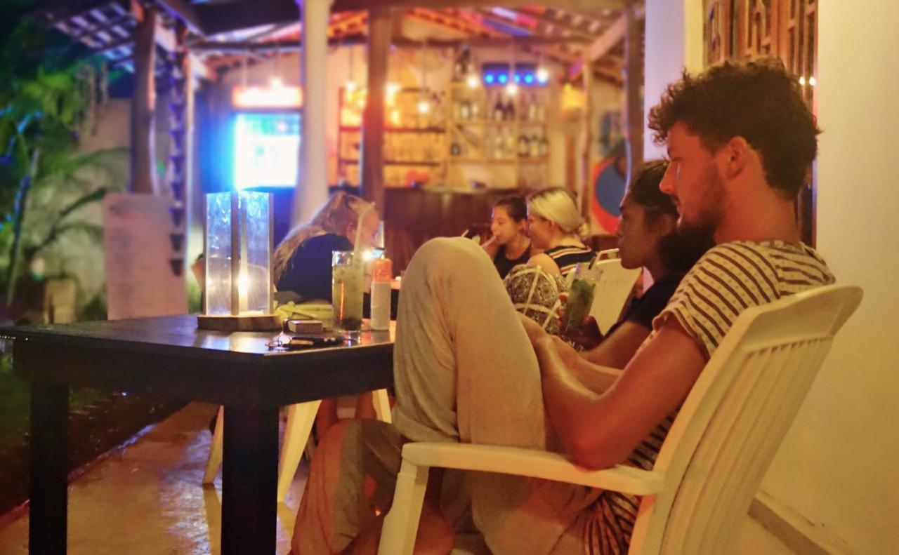 Boho Garden Guest House Mirissa Bagian luar foto
