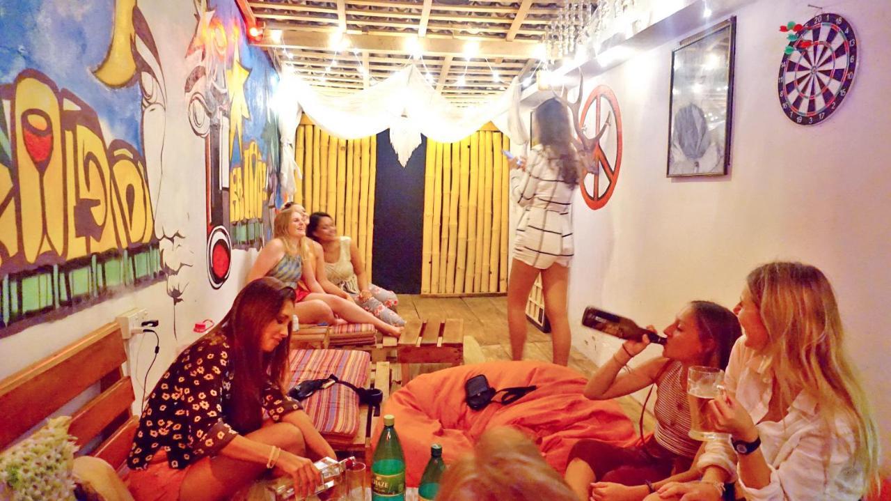 Boho Garden Guest House Mirissa Bagian luar foto